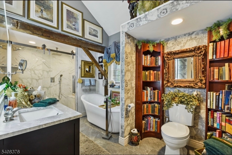 Full Bath