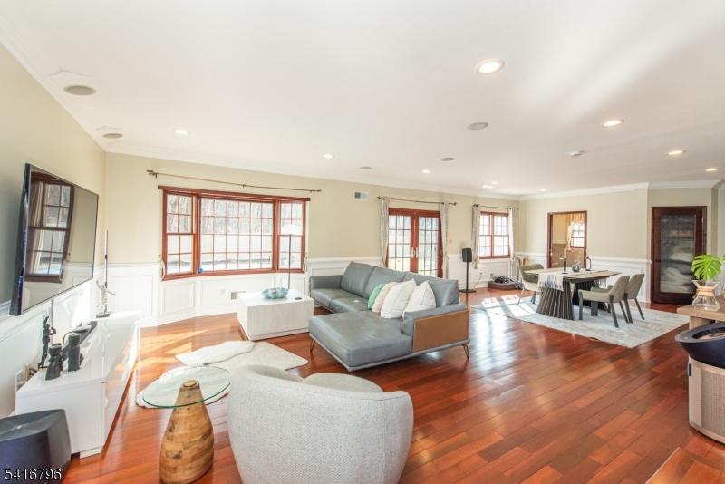Full view Family Room