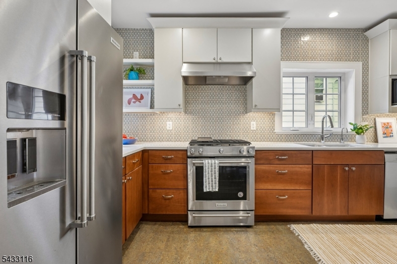 Satinless Appliances