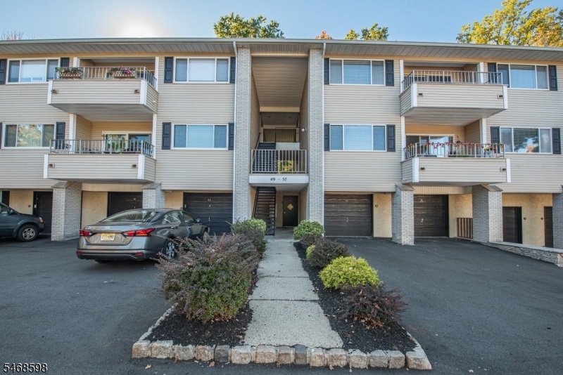 50 W Lindsley Road 53