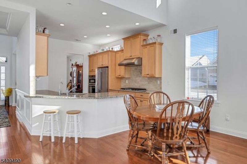 Breakfast Bar