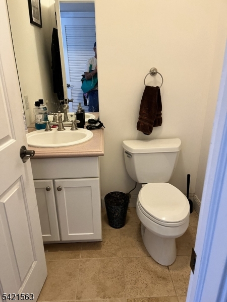 half bath 2nd fl