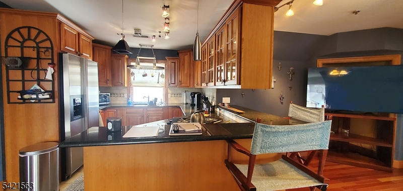 3rd fl kitchen