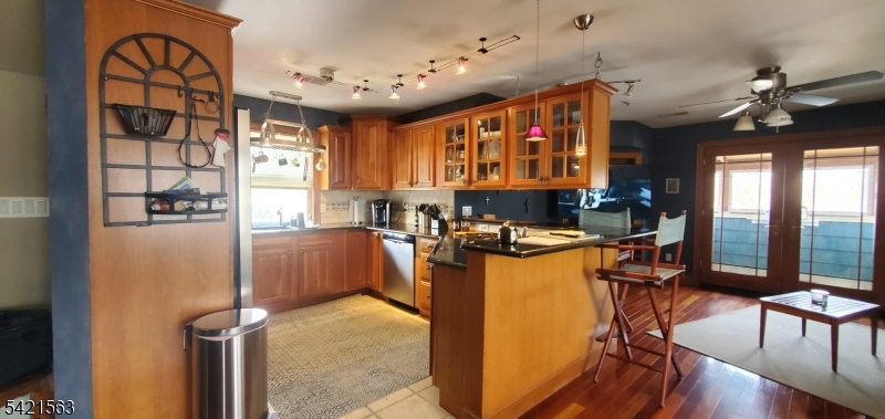 3rd Floor Penthouse