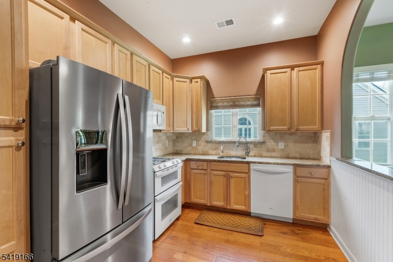 KITCHEN VIEW 2