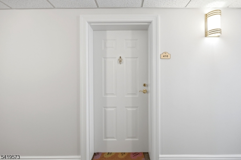door to unit
