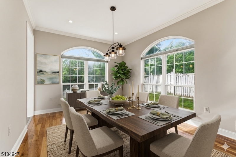 Dining room virtually staged