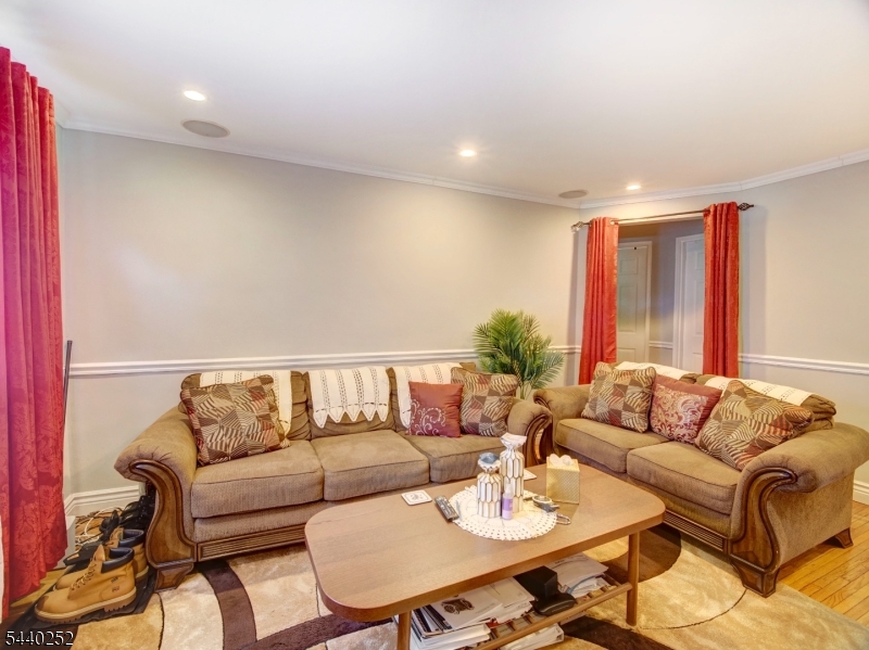 20 A Carolyn Terrace 20A