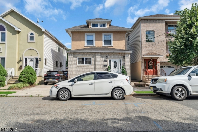 510 Burnham Rd