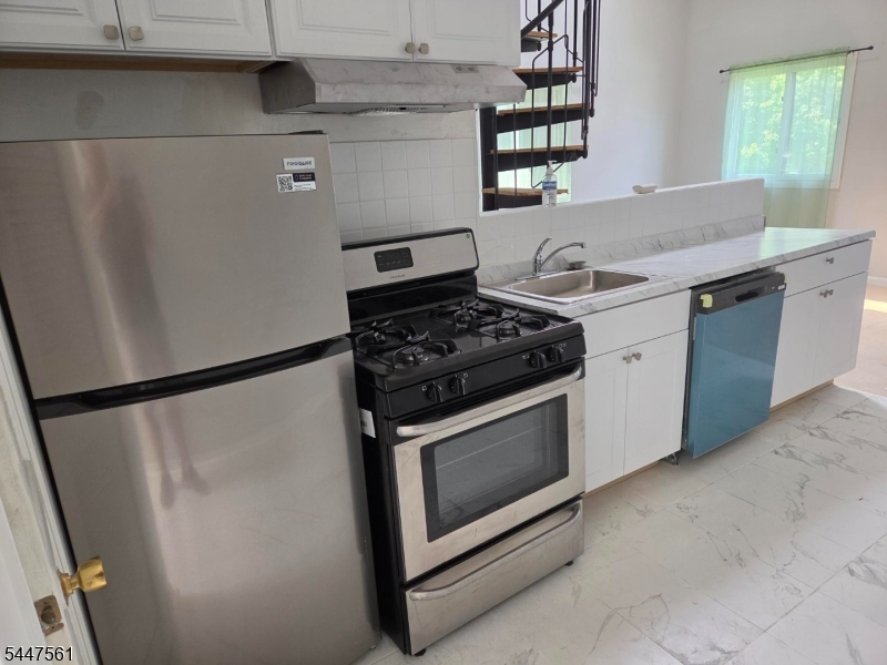 1 Sugar Loaf Ct Unit 2 2