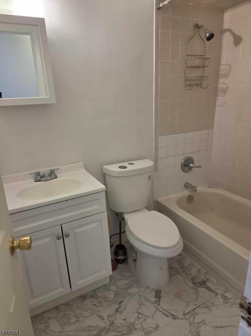 1 Sugar Loaf Ct Unit 2 2