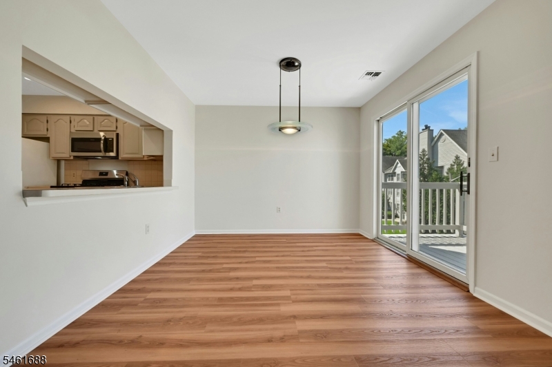 105 Quartz Ln