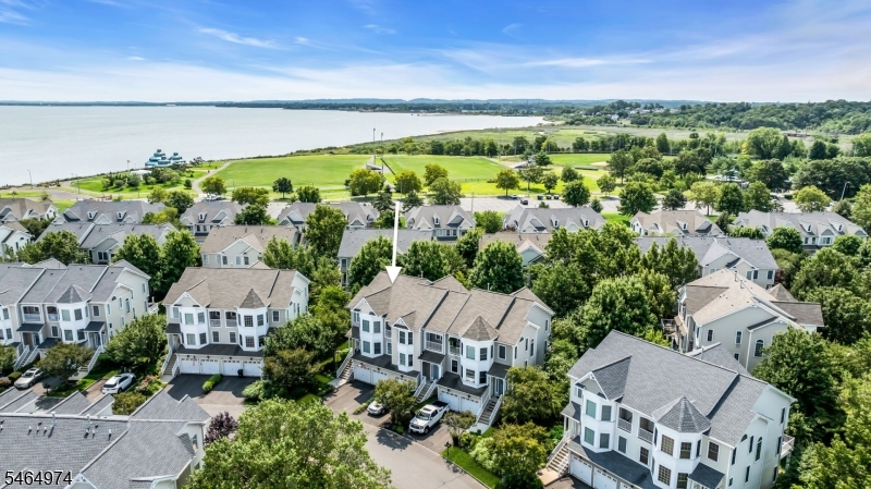 9 S Shore Dr