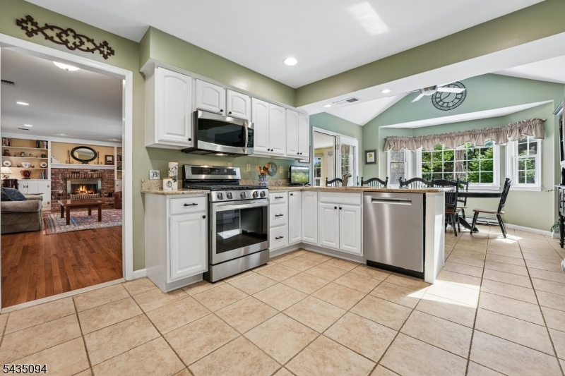 Functionally Friendly Kitchen