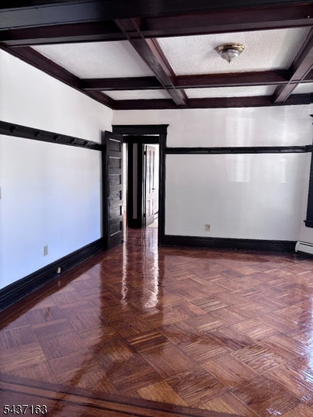 ceiling of dinner room