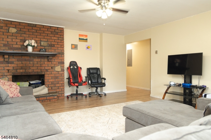359 D Lake Shore South