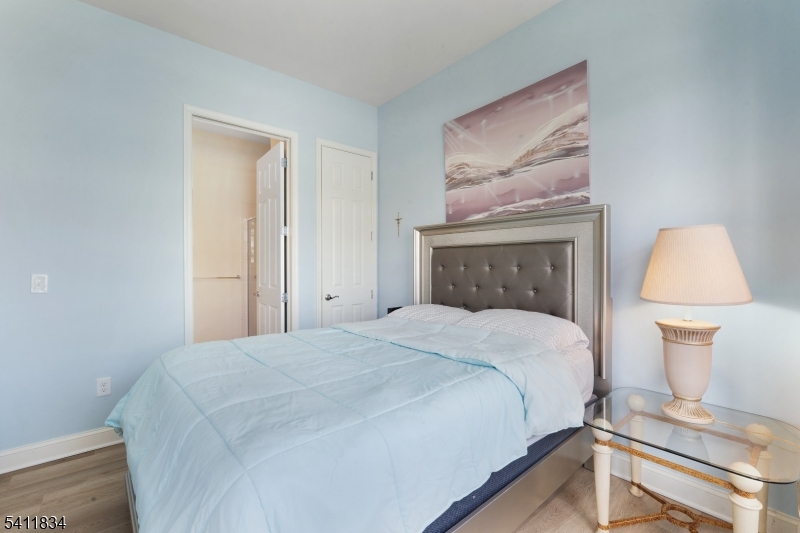 BEDROOM 2, VIEW 2