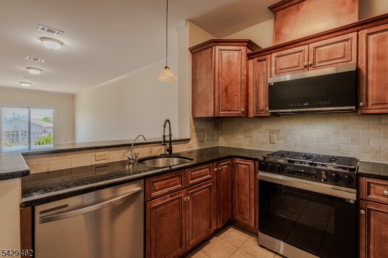 29-31 Freeman St, #D-2, Newark City, NJ 07105 Listing Photo  0