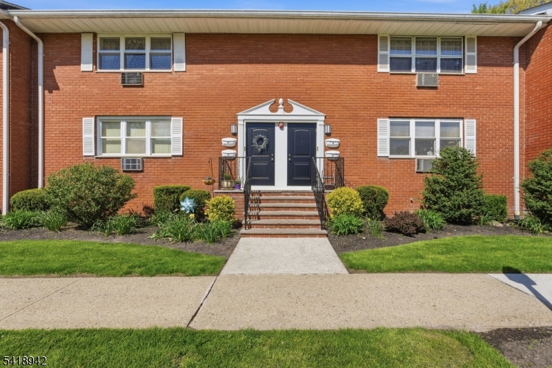 45 Wilfred St 6