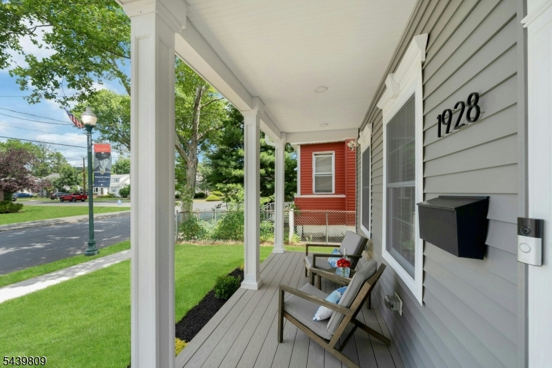 1928 Bartle Ave