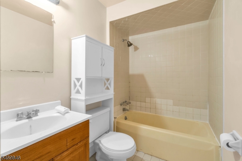 6 Baily Bunion Ct 7