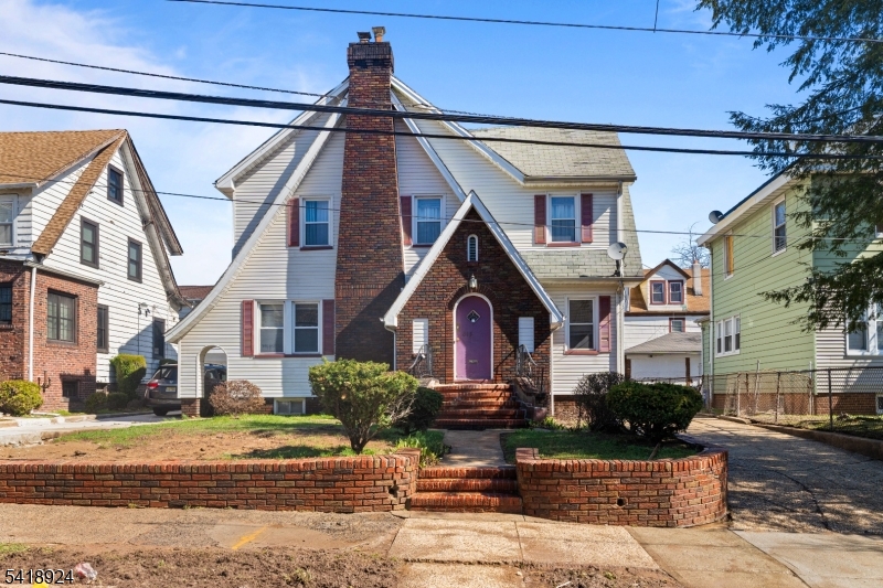 315 Meeker Ave