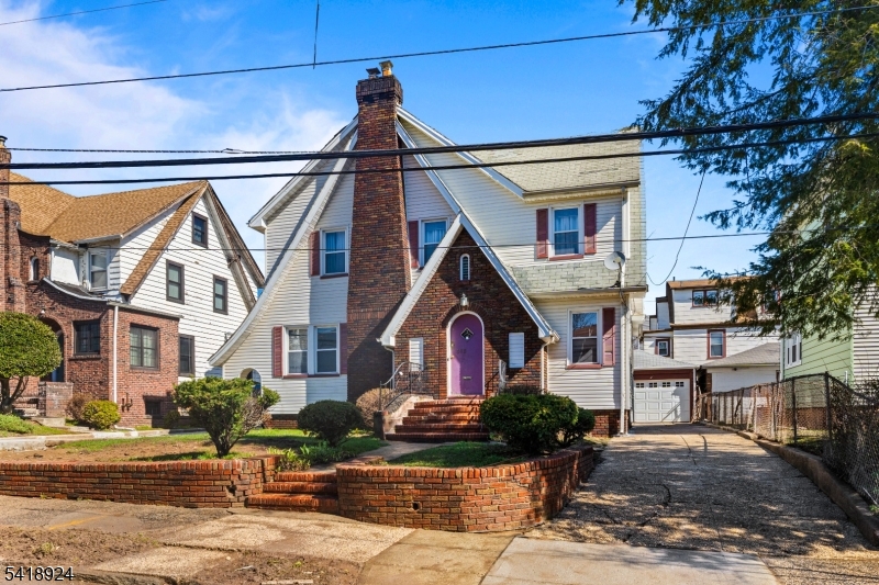 315 Meeker Ave