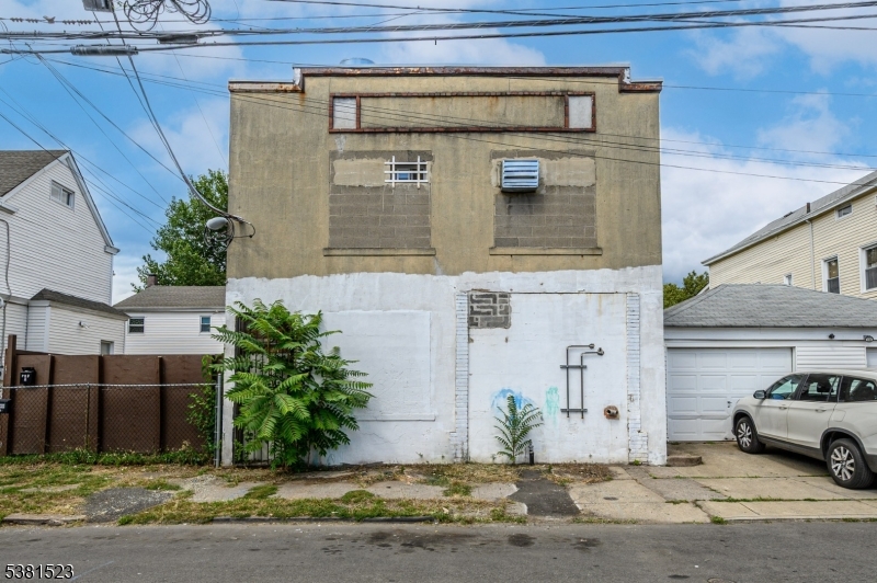 172 Lyon St, Paterson City, NJ 07524 Listing Photo  0