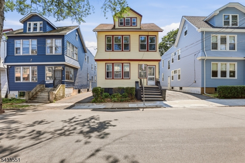 28 Underwood St, Newark City, NJ 07106 Listing Photo  0