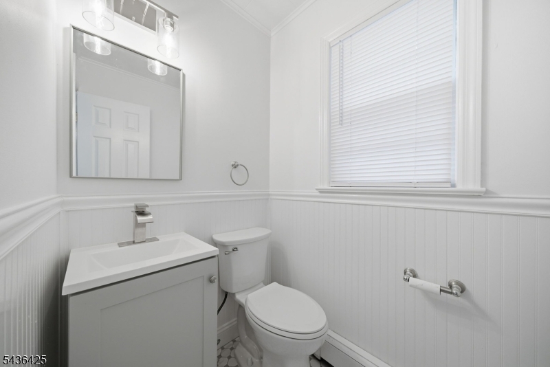 Powder room
