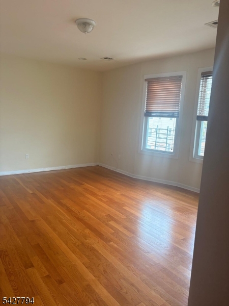 living room/dining room