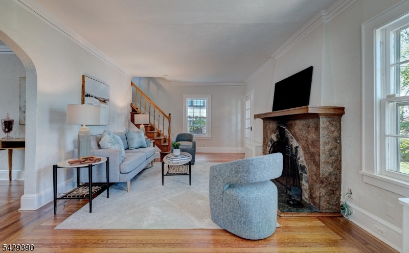 Spacious Living Room