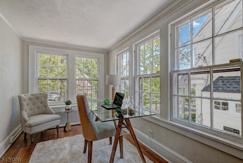 Sun Room/Office