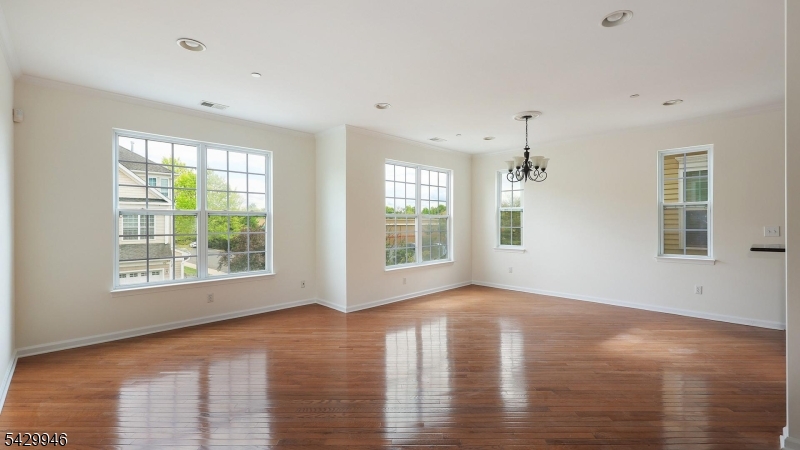 Dining Room / Living Room