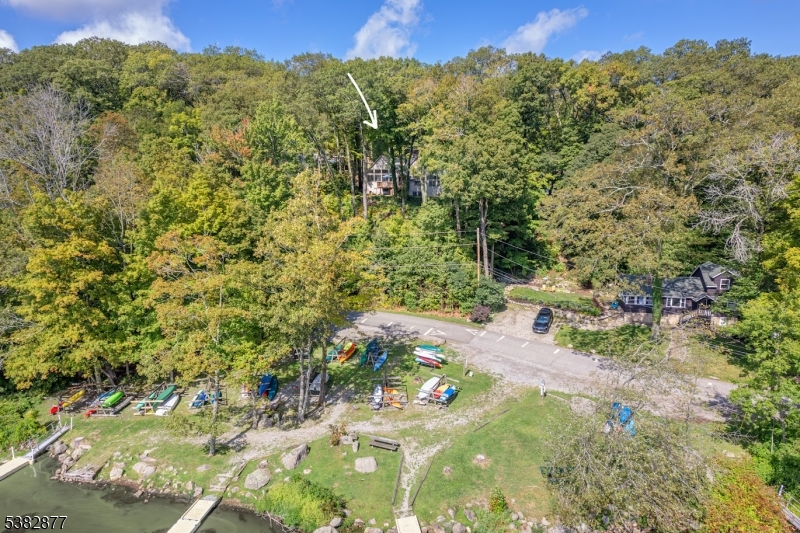 Proximity to Lakeside West