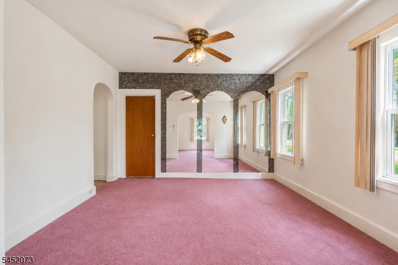 239 8th Ave 1