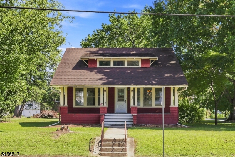 429 Greenwich St