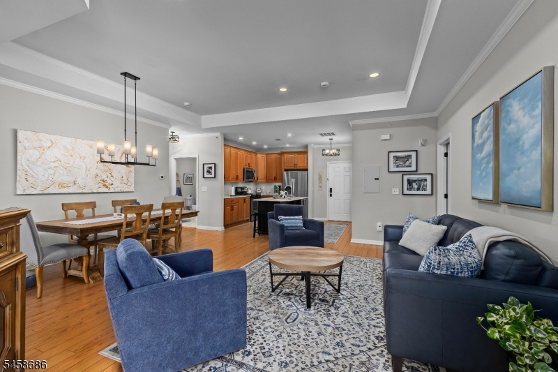 53 Ridgeview Ln