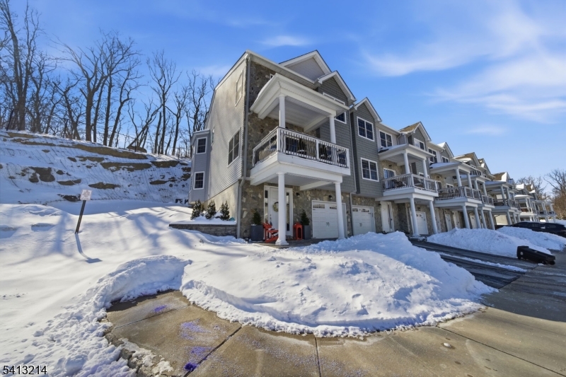 71 Halina Ln, Butler Boro, NJ 07405 Listing Photo  0