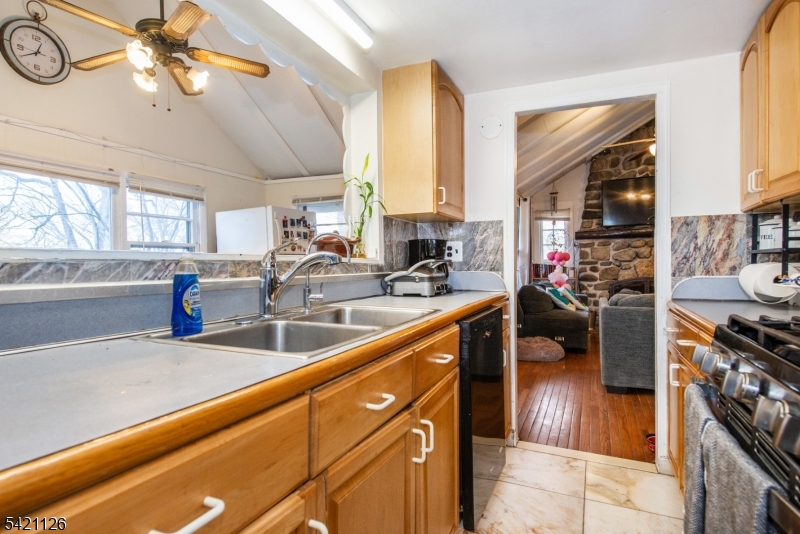 Kitchen/Living Room