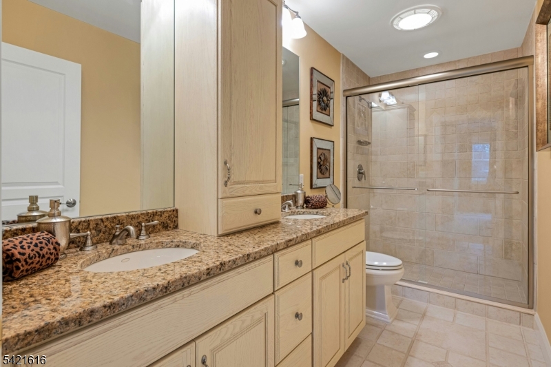 Ensuite Bath