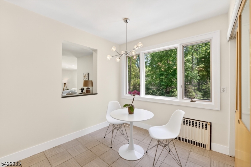 Eat in Kitchen