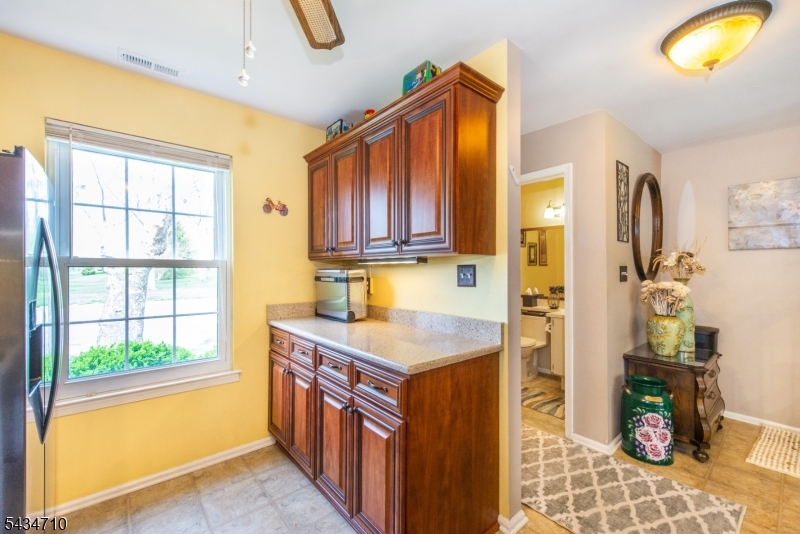 Kitchen 4