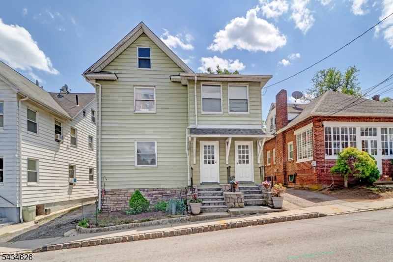 17 Logan Pl, Morristown Town, NJ 07960 Listing Photo  0