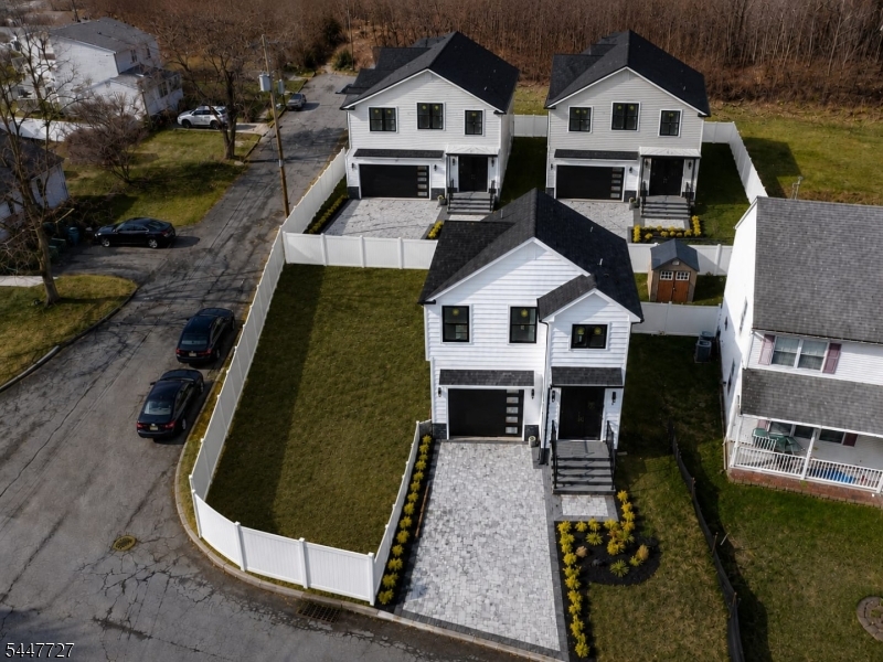 95 Kennedy Ave