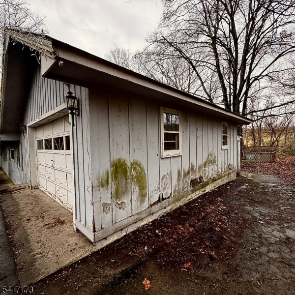 76 Valley View Rd