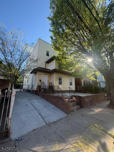 10 Tillinghast St, #2, Newark City, NJ 07108 Listing Photo  0
