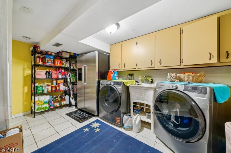 basement laundry area