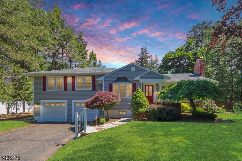 785 Lamberts Mill Rd, Westfield Town, NJ 07090 Listing Photo  0