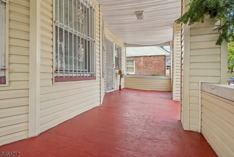 14 Scheerer Ave